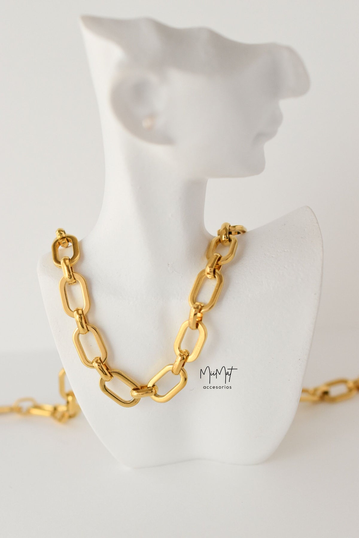 Chains Doradas