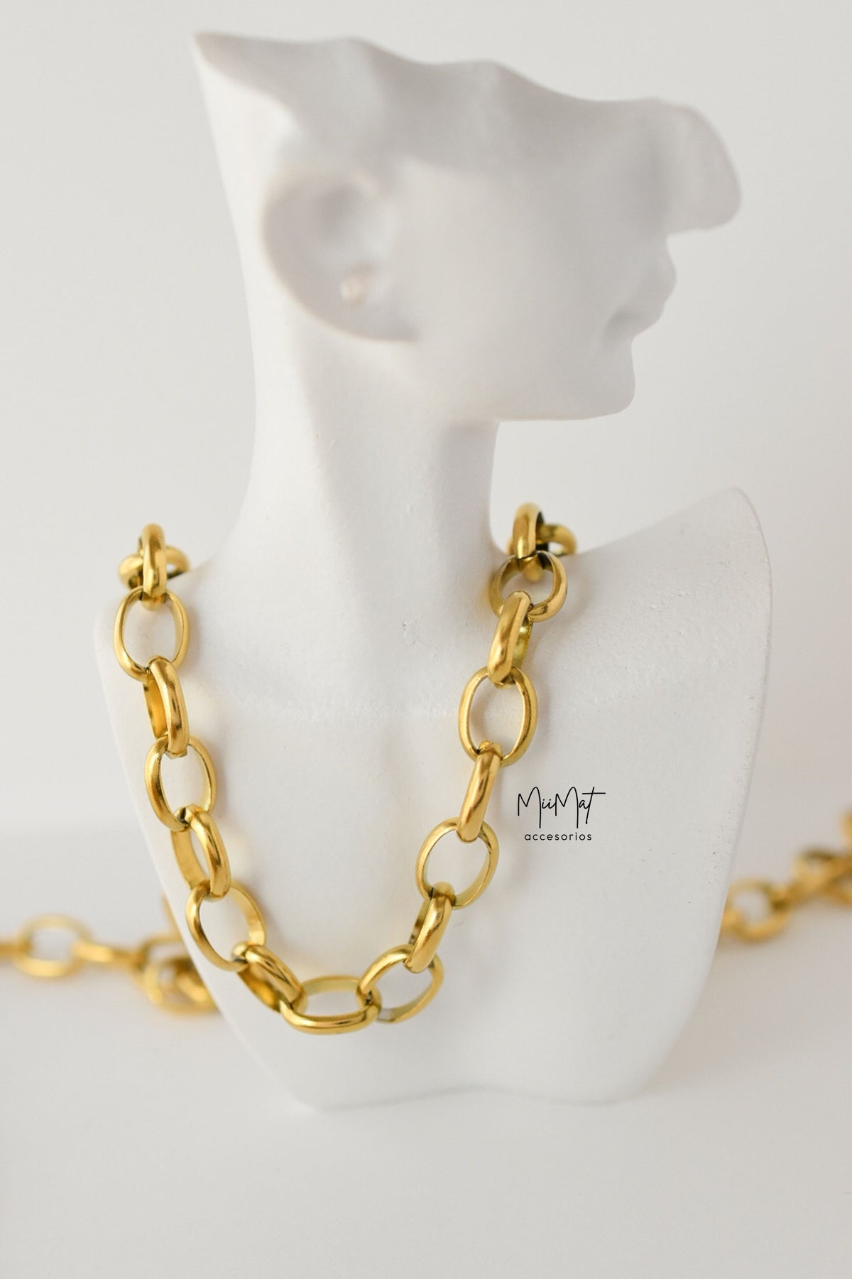 Chains Doradas