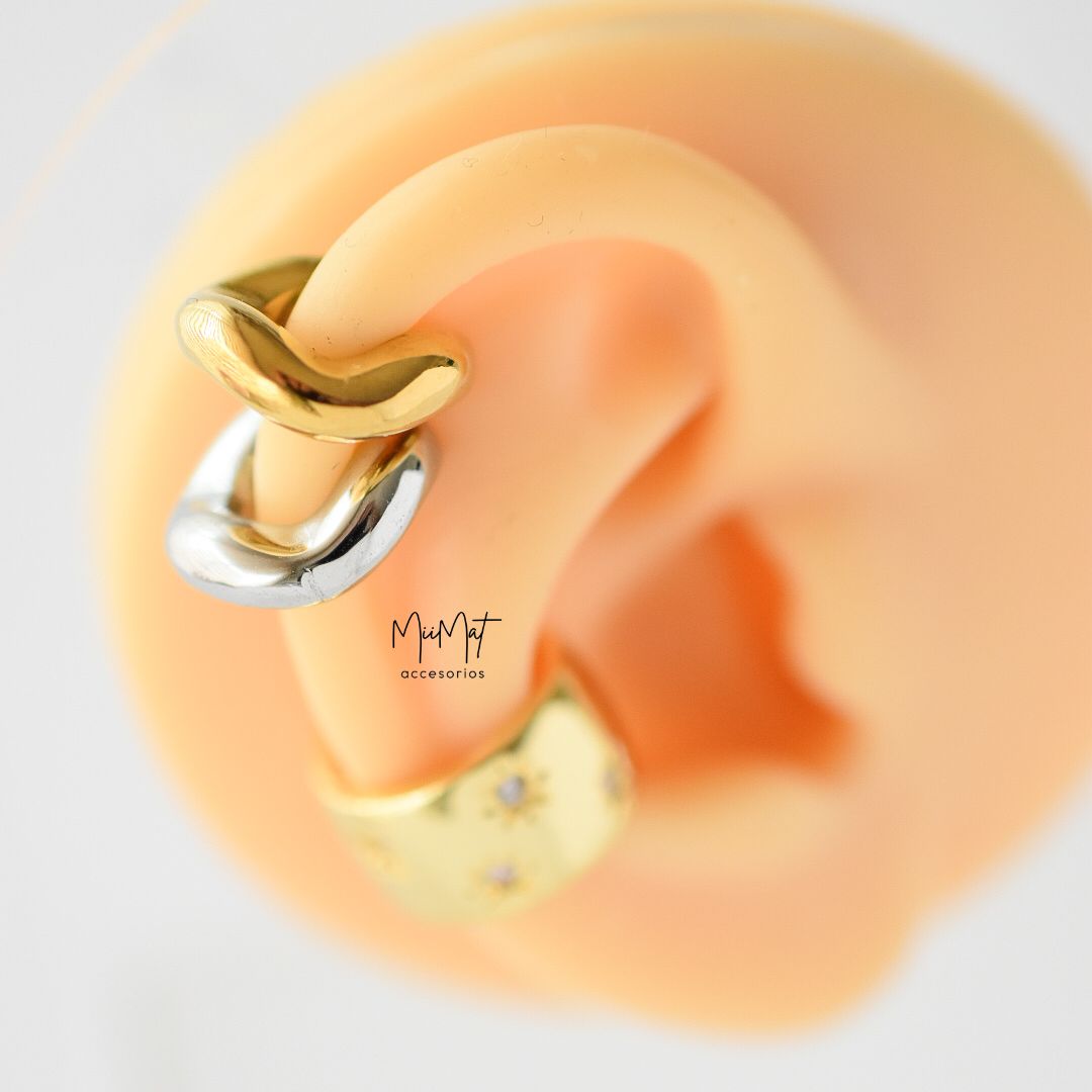 Ear Cuff Wave Plata