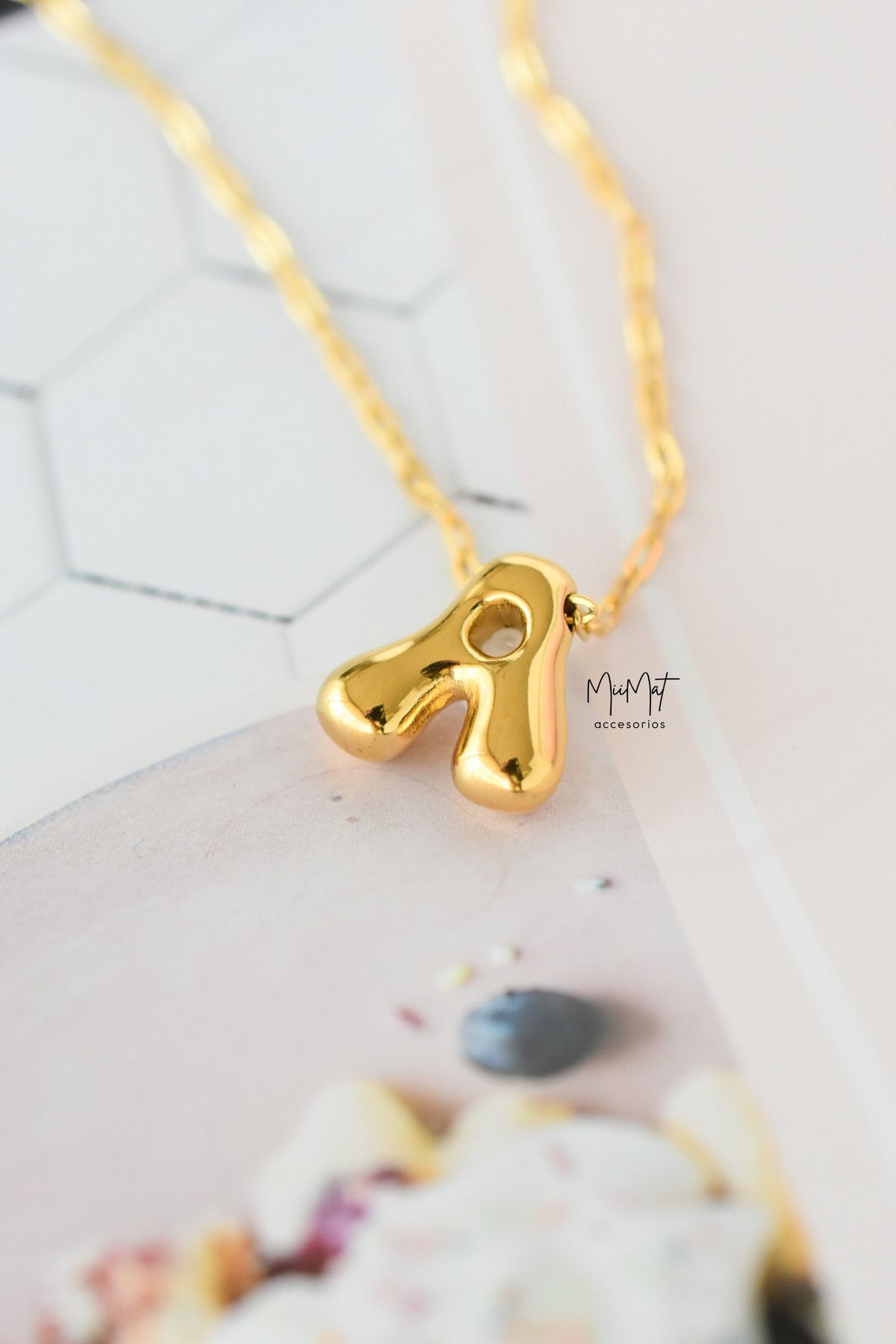 Collar Inicial Bubble