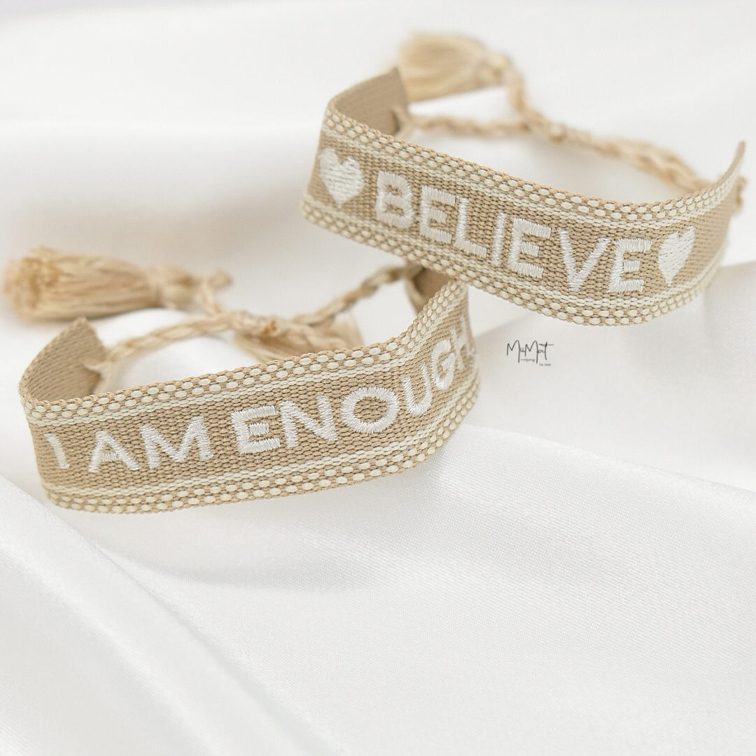 Pulsera YO SOY SUFICIENTE