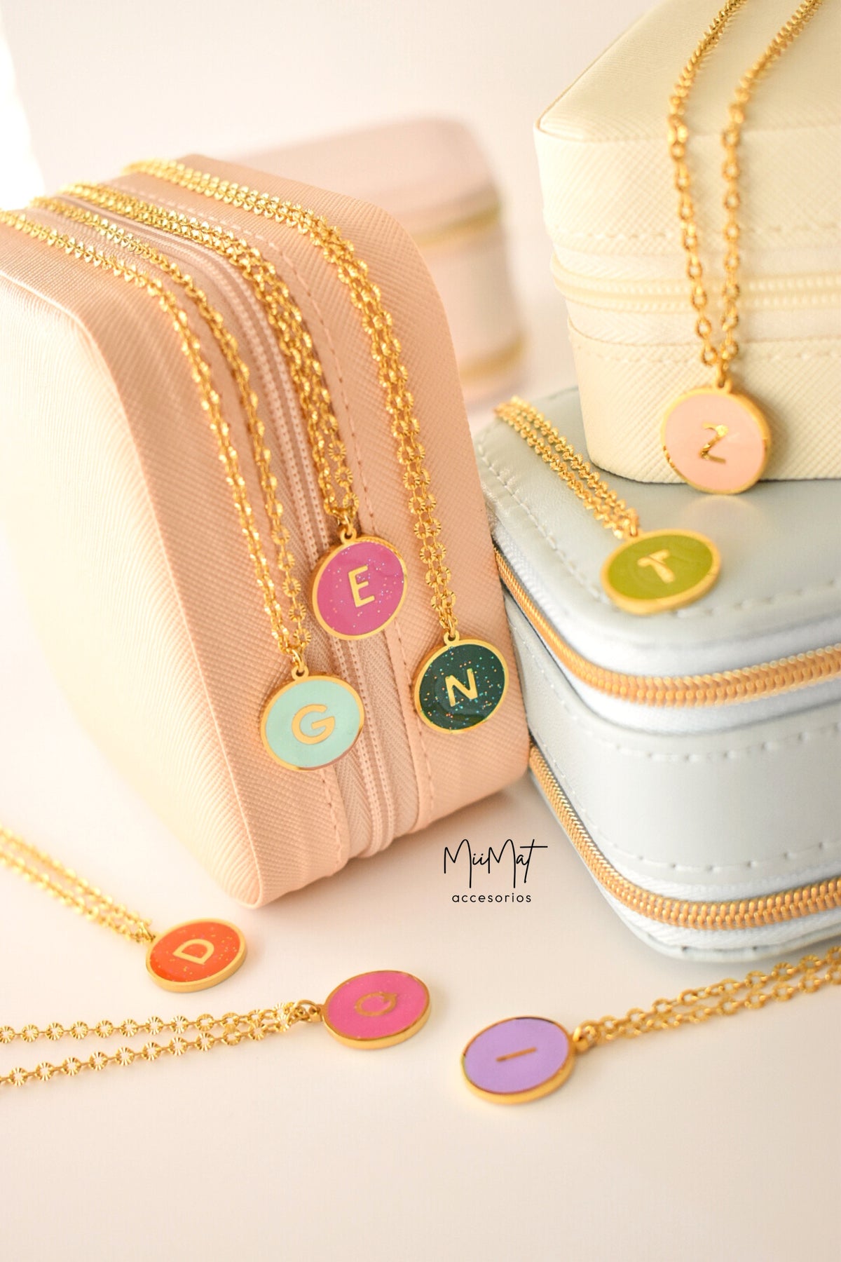 Collar Inicial Colors