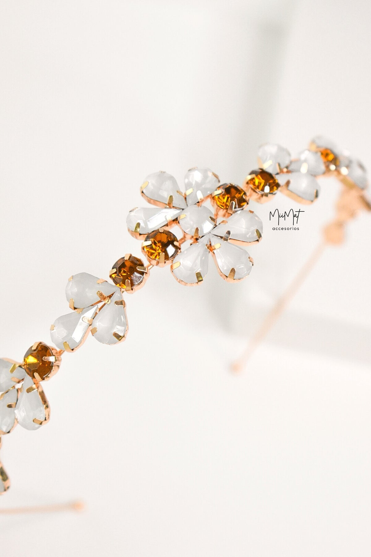 Diadema Flores Blancas