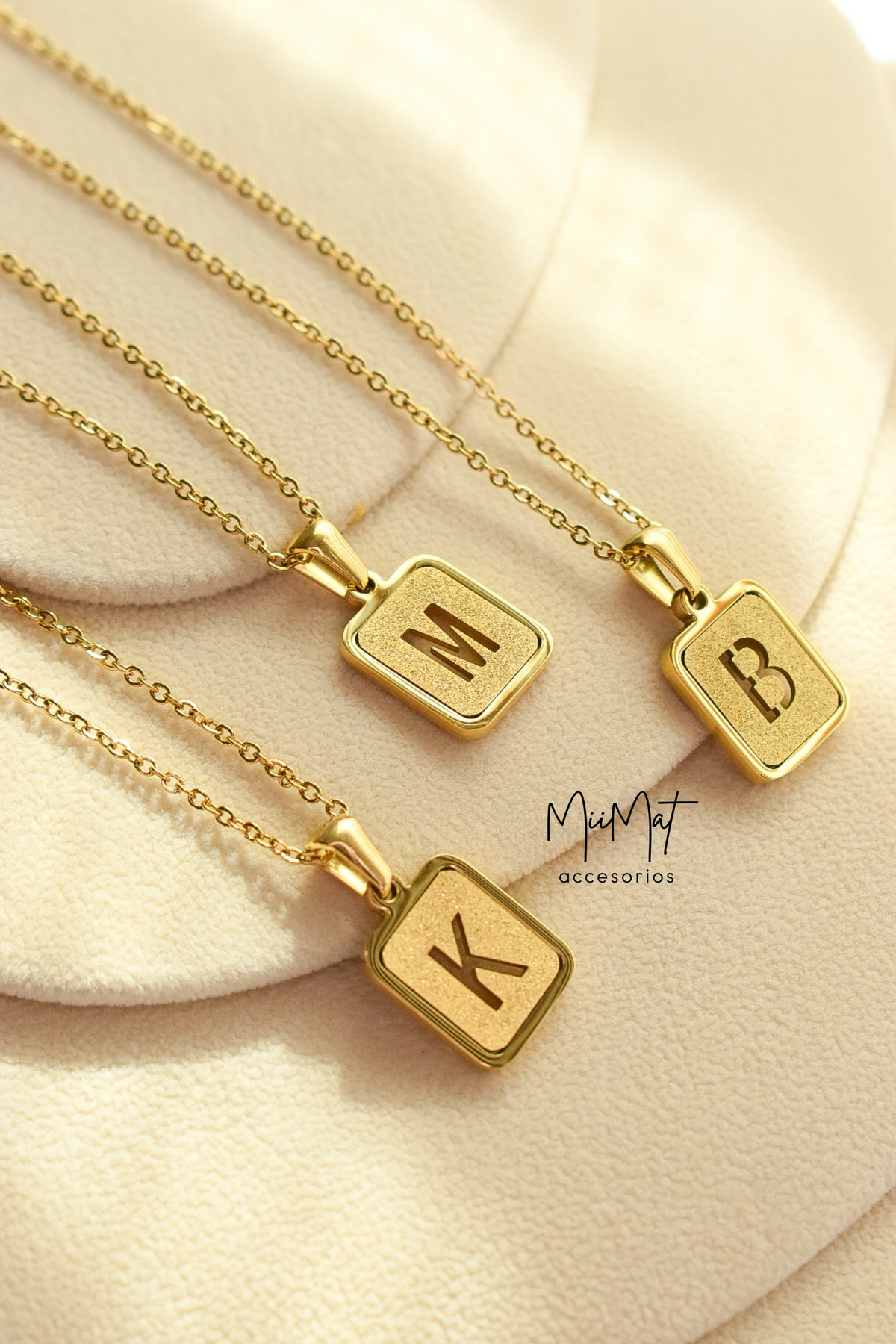Collar Inicial Brillante